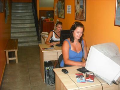 Zeus Hostel Athena Bagian luar foto