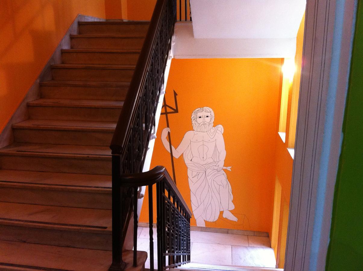 Zeus Hostel Athena Bagian luar foto