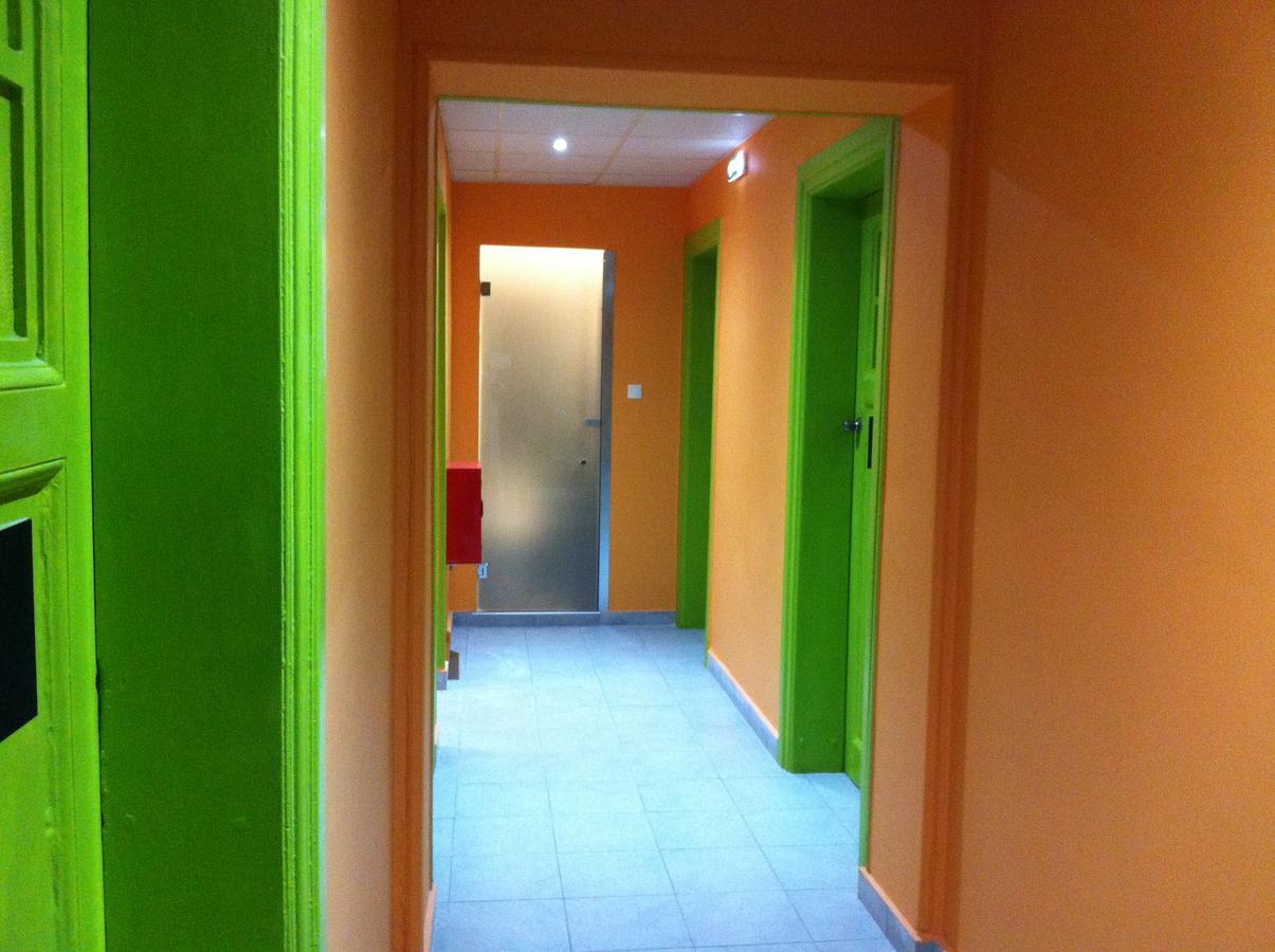 Zeus Hostel Athena Bagian luar foto